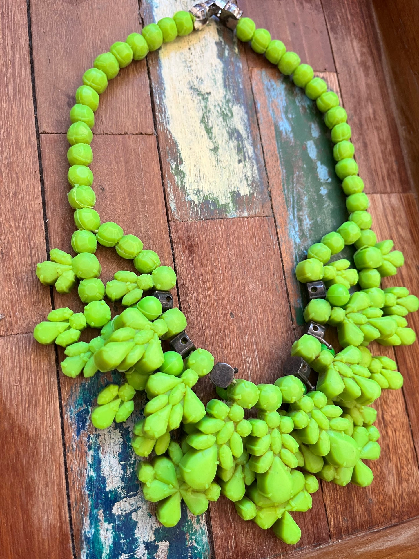 EK THONGPRASERT necklace
