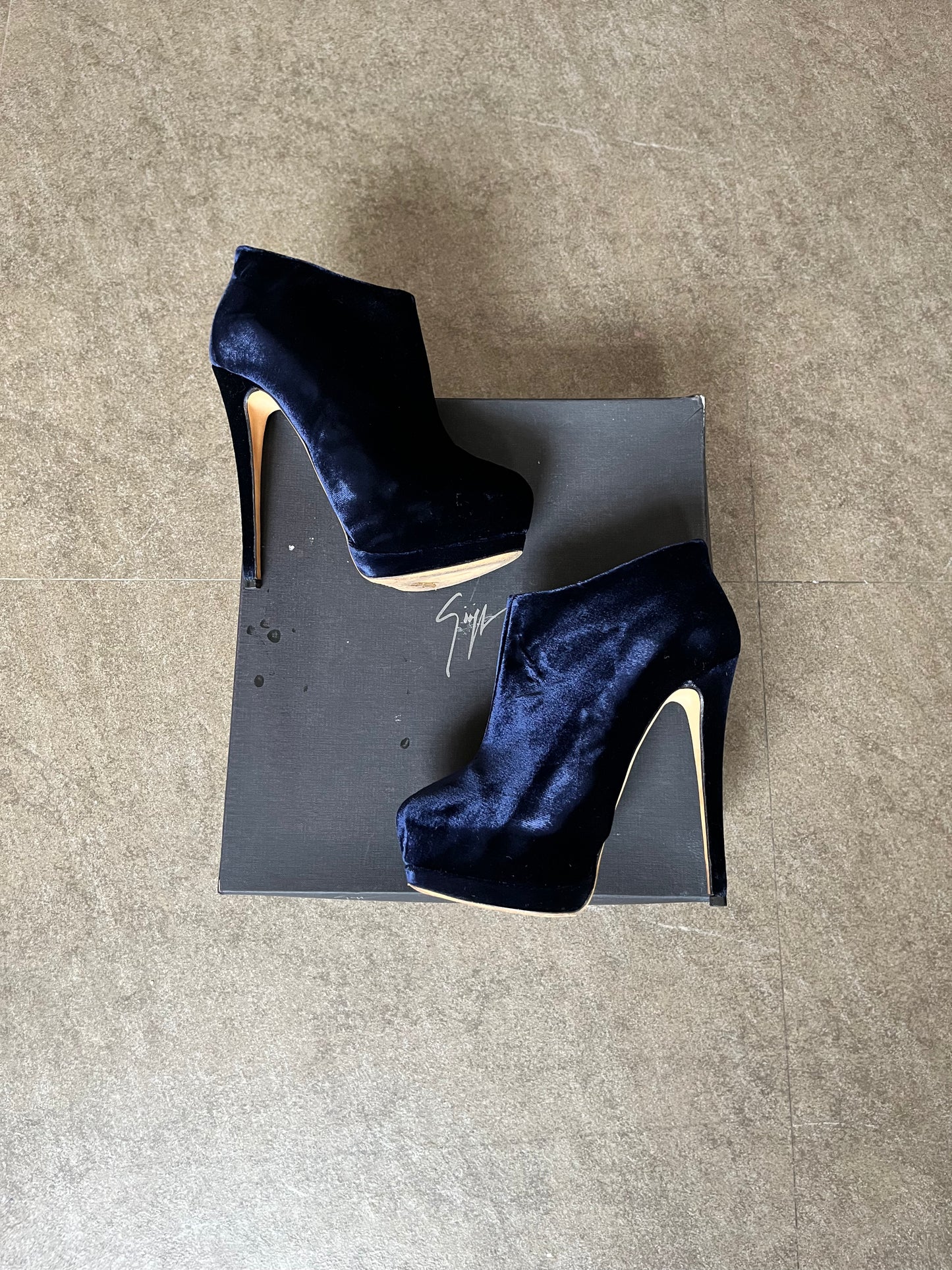 Giuseppe Zanotti ankle boots