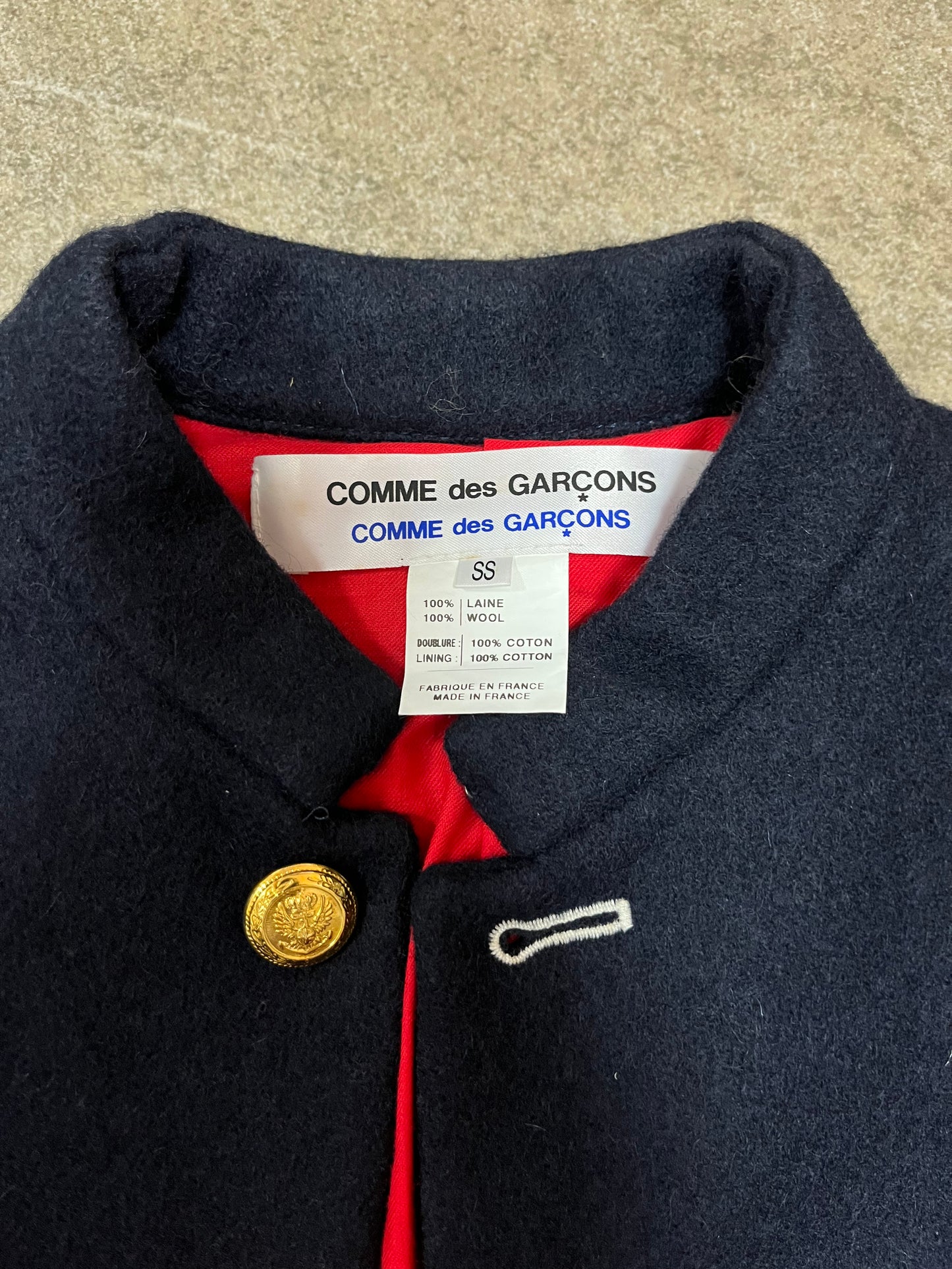 COMME des GARÇONS