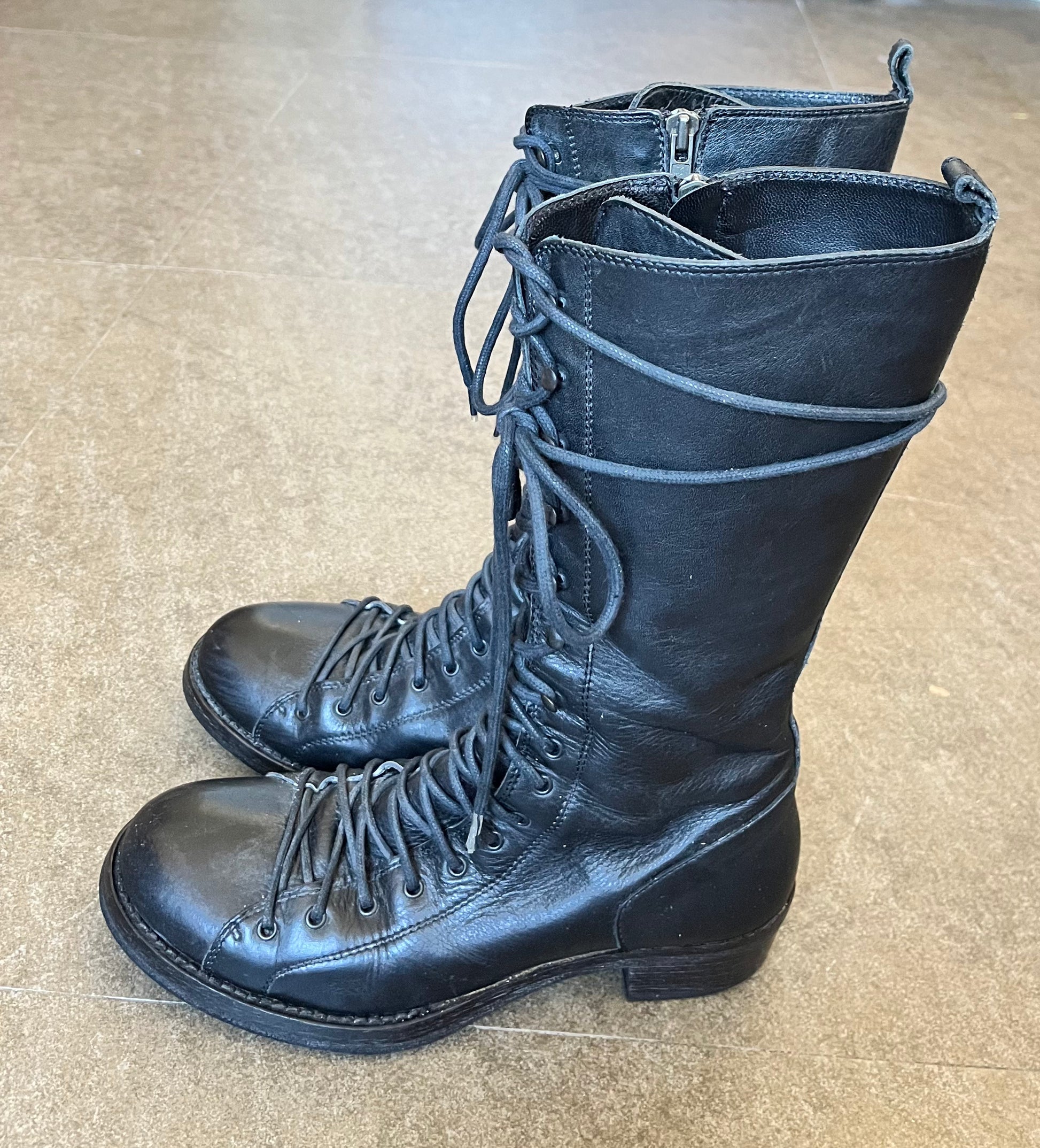 Ann demeulemeester triple lace 2025 boots